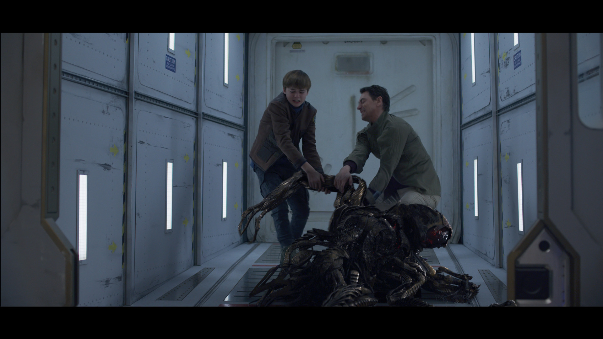 LOST_Season2_Stills_crop.00029